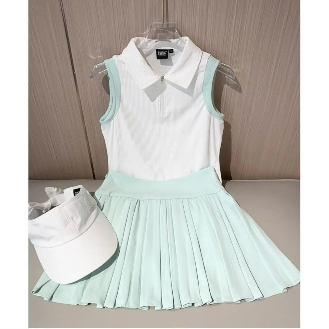 New Summer Women's Golf Apparel: Quick-Dry Top and Breathable Pleated Skirt Set