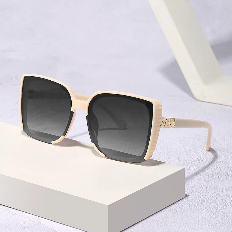 Neue stilvolle beige quadratische Sonnenbrille mit großem Rahmen – Sonnenbrille mit UV-Schutzfunktion1041 – Detail 2