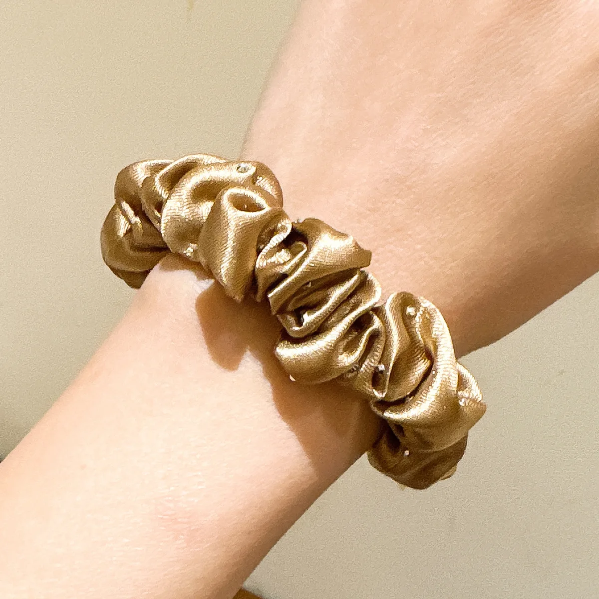 

Women's hair accessories satin rhinestones small intestine circle hair ring women's fashion high-grade sense of head rope tie ha
