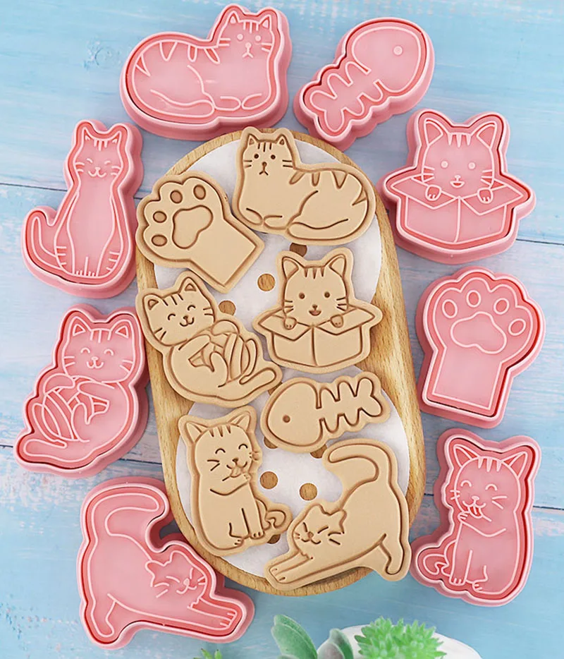 8 Pcs Cat Cookie Cutters 3D Cute Kitty Cupcake Pancake Apple Pie Pastry Biscuit Molds, Fruit Sandwich Cutter Baking Molds