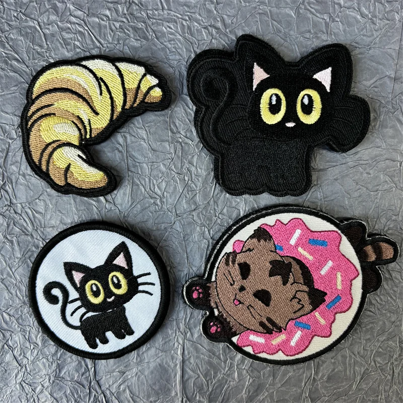 Doughnut Cat Patch Embroidery on Clothes Cute Croissant Morale Badge Hook and Loop Patches Backpack Stickers Tactical Armband