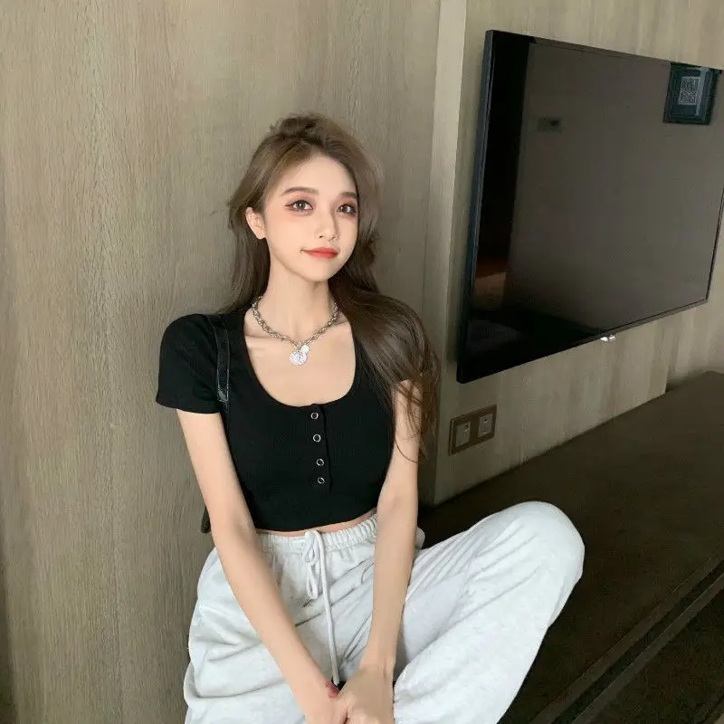 Y2K Goth Kwaii K-fashion Button T-shirt T-shirt da donna Slim maniche corte Sexy Crop Top Vintage anni '90 Tee Tshirt Donna Abbigliamento