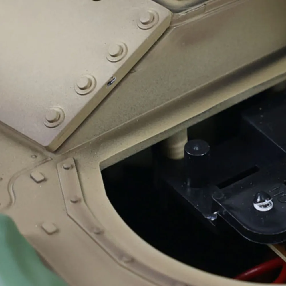 

M2A2 Tongde 1/16 RC танк с дистанционным управлением, боевые танки, модель Брэдли, инфракрасный ствол, откатная электрическая игрушка, модель без съемки BB