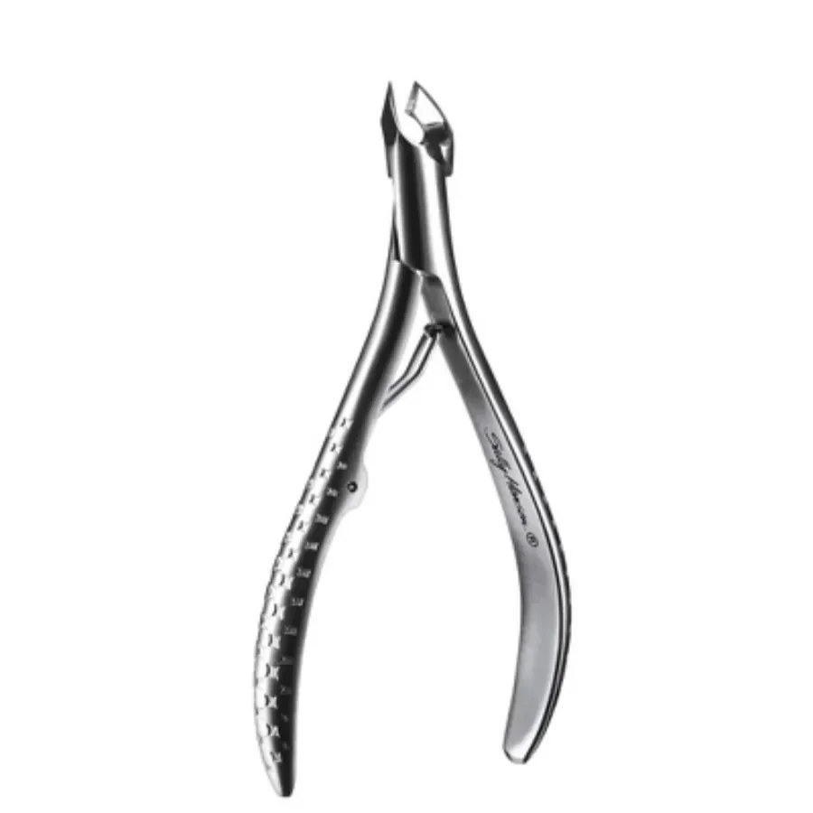 

Beauty Tools Classic Cuticle Nipper + Pusher，Gentle -Gentlely prepares cuticles for trimming， This trimming tool trims precisely
