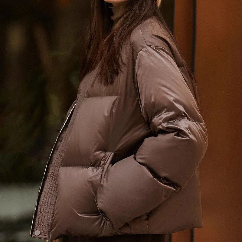 Keep Out The Cold 95% White Goose Down Jacket, Short Women's Flight Down Coat, New Style Goose Down Coats