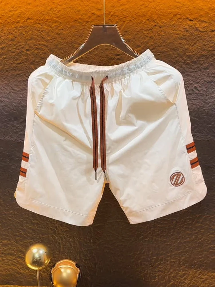 

Fashionable Embroidered Men's Shorts Casual Breathable Straight Leg Pants Quick Dry Five-Point Length Polyester Fiber Summer ...
