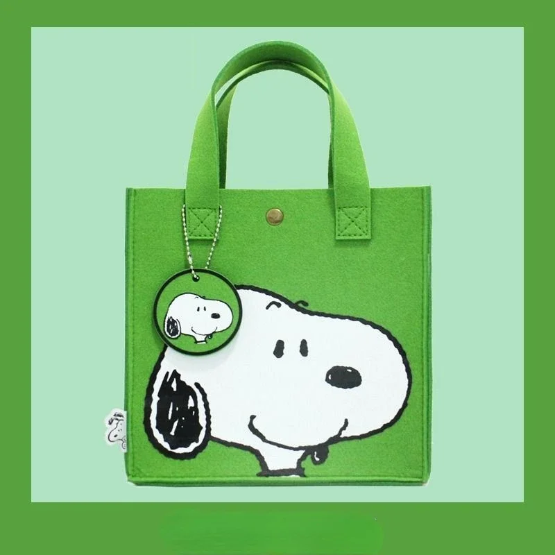 Snoopy new cute creative cartoon pattern printing fashionable casual versatile portable lightweight handbag for boys and girls