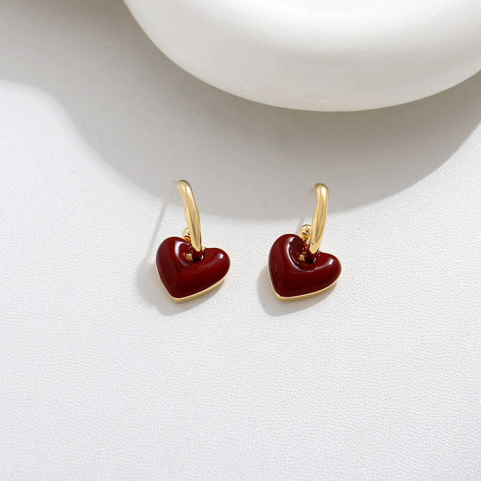 الأطواق أقراط النحاس النساء الكلاسيكية المعادن القلب هوب أقراط أقراط للنساء تخفيض السعر