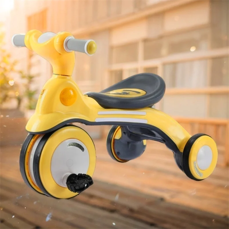 Kiddie Car Anti-rollover Safe Silent Sliding Bike Outdoor Children Pedaling Bicycle with Lights Music Tricycles Toy Gift for Kid