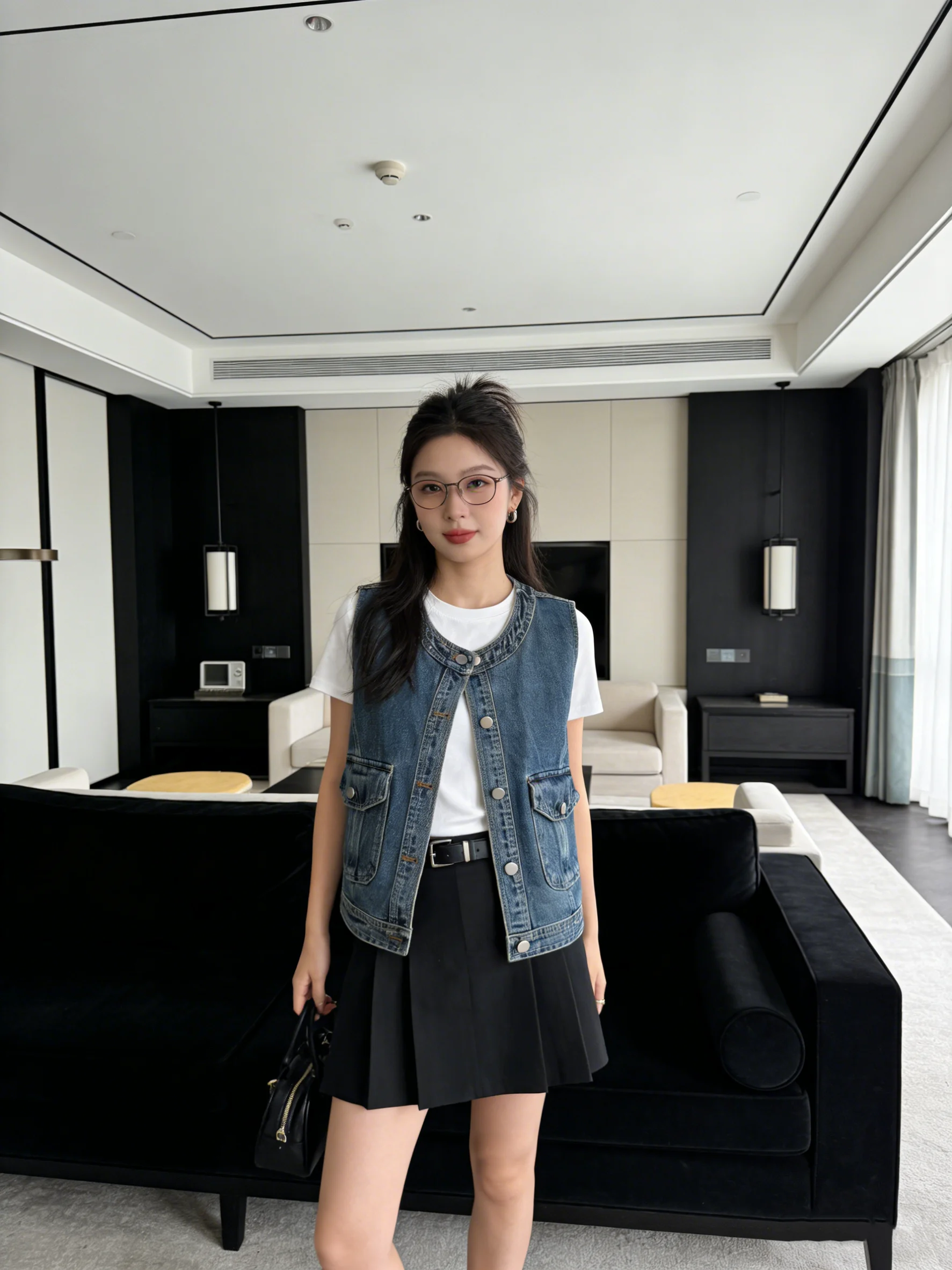 

Джинсовый жилет в корейском стиле ретро, в гонконгском стиле, без рукавов, короткий, модный, универсальный, с открытыми плечами, верхняя одежда для многослойного ношения