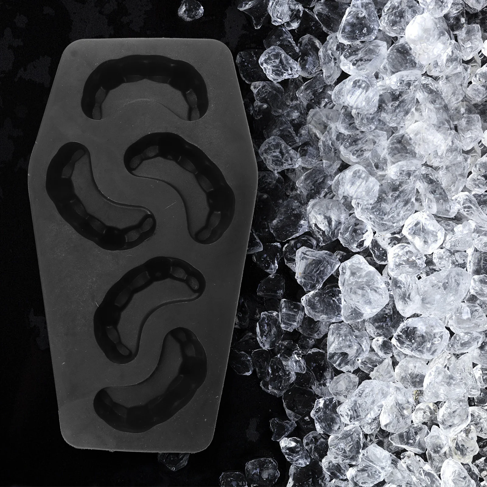 

Teeth Ice Cube Tray 5-Cavity Vampire Design Halloween Party Favor Kit Reusable Bpa-Free Mold for Ice Chocolate Pudding Desserts