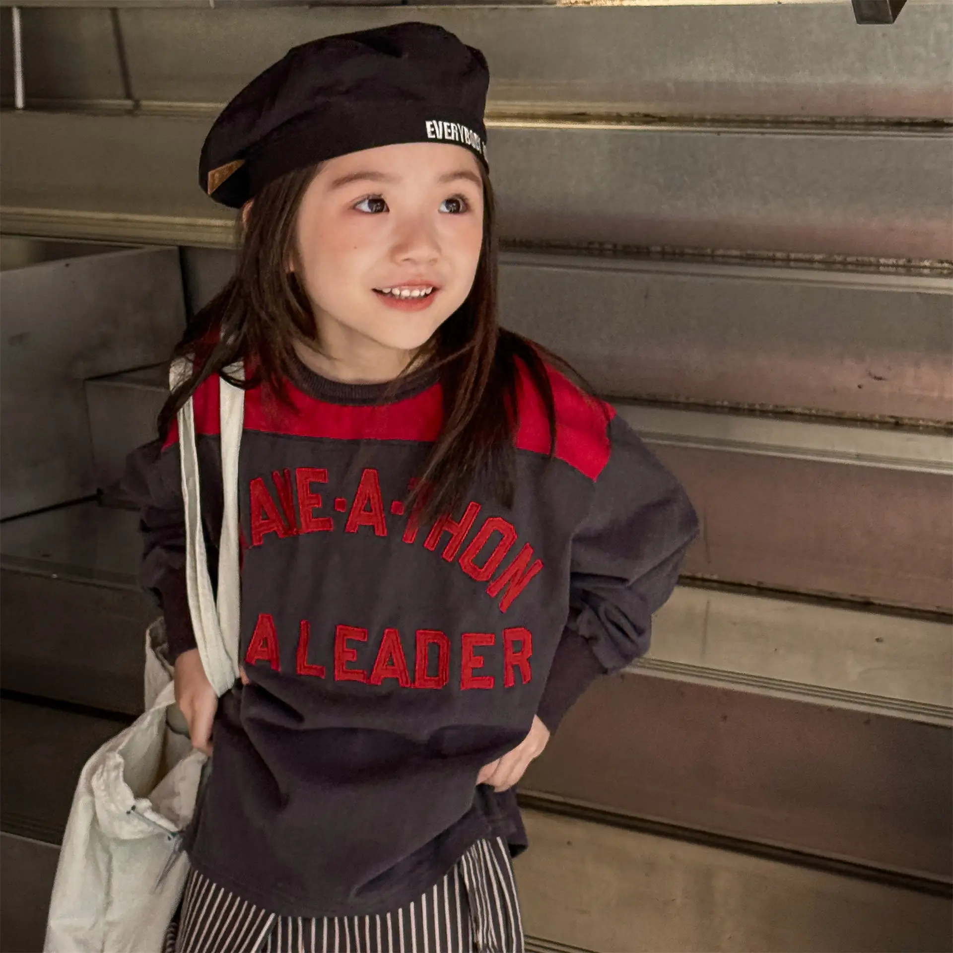 

2025 Autumn New Children Long Sleeve T Shirts Cotton Boys Fashion Letter Print Tee Kids Girls Casual Sweatshirt Baby Clothes