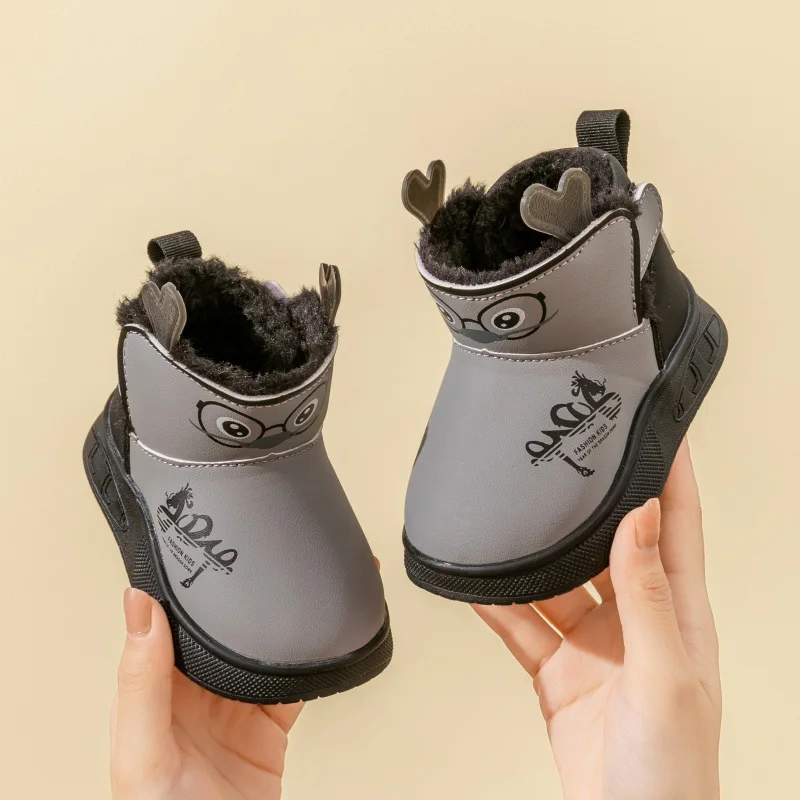 أحذية أطفال كاجوال أحذية الكاحل من جلد البولي يوريثان أحذية شتوية للأولاد مطبوعة مضادة للانزلاق دافئة سميكة القاع كاكي ​   حذاء وردي مقاس 16-25