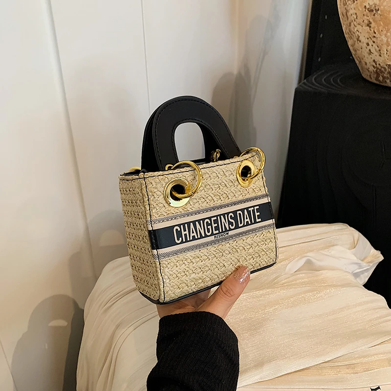 

​​Minimalist Luxury Female Bag Handbag Compact Crossbody Bag Elevated Basics For Quality Seekers​​