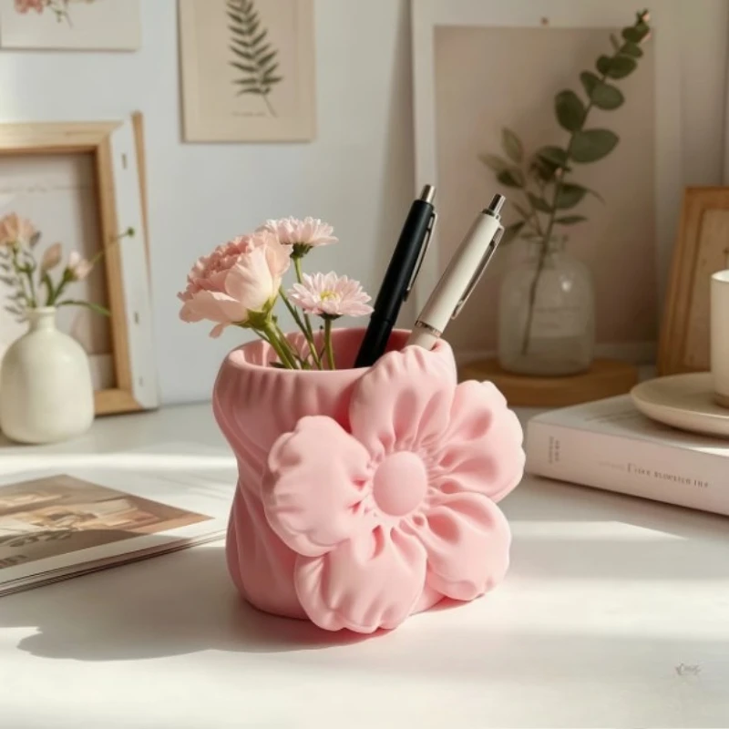 3D Printed Flower Pen Holder Cosmetic Organizer for Girl Pink Color Unique Pen Holder Desktop Decor for Brushes Pens for Women