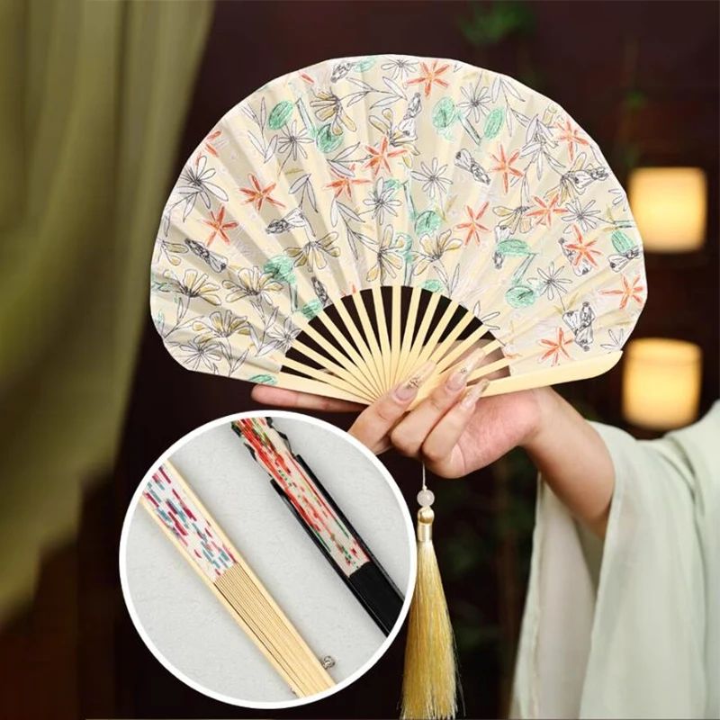 

Retro Printed Mini Chinese Shell Fan with Tassels for Women Hanfu Cheongsam Wedding Dance Home Decor Accessory