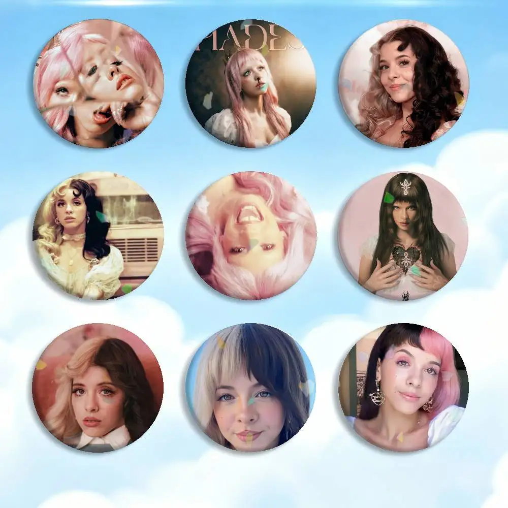 

Singer M-Melanie M-Martinez Badges Creative Tinplate Button PinsBrooch Badge Clothes Backpack