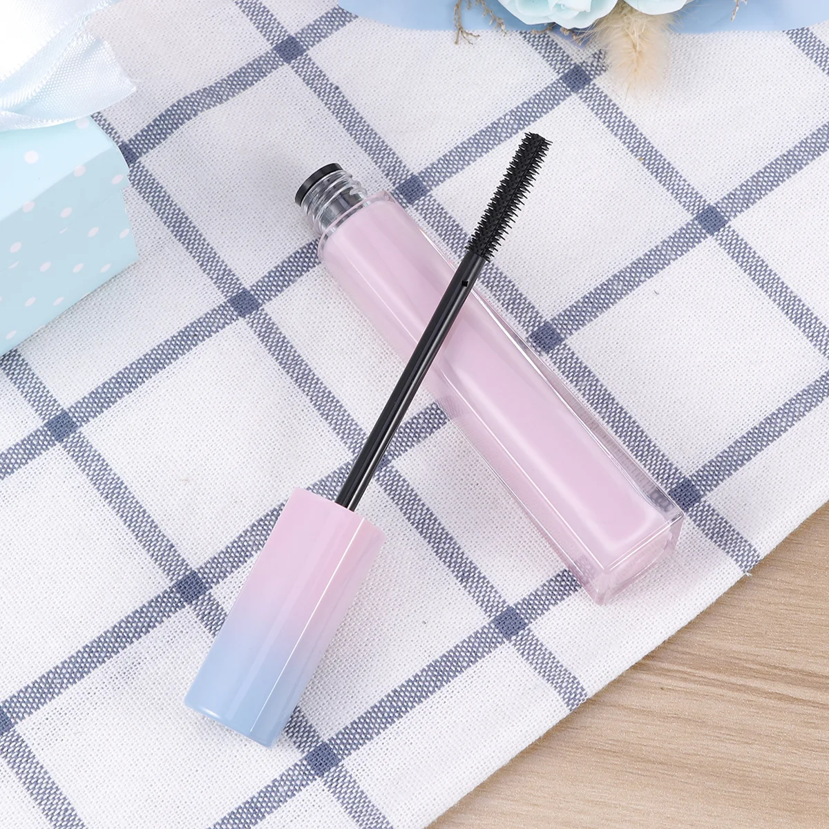4Pcs Empty Mascara Tubes Lightweight Leakproof Mascara Container for Travel Eyelash Cream Bottle Cosmetics Makeup Storage Pink