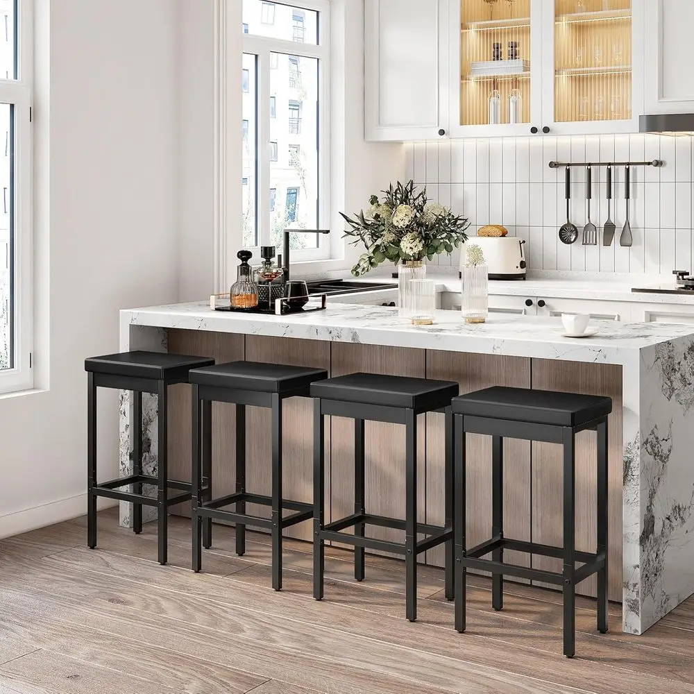 Conjunto de 4 bancos de bar altos de 24,8 polegadas com estofamento de 2 polegadas de espessura para uso em cozinha, sala de jantar e café - preto BB21BYP401