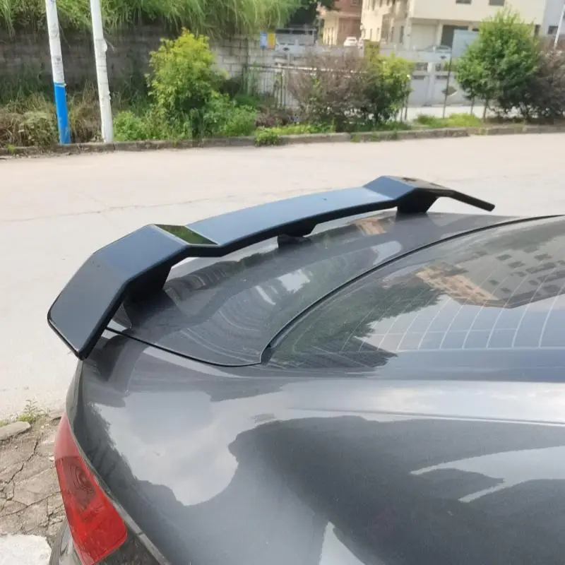 Suitable for 12-25 Volkswagen Sagitar/jetta modified tail wing installation without punching adhesive, appearance upgrade