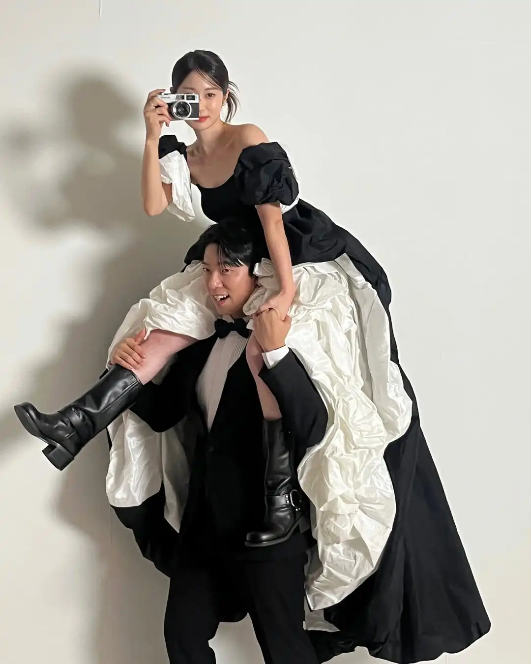 Bowith فساتين الزفاف الكورية ألف خط مخصص الأكمام نفخة أبيض وأسود ثوب الزفاف فساتين السهرة الكورية #6