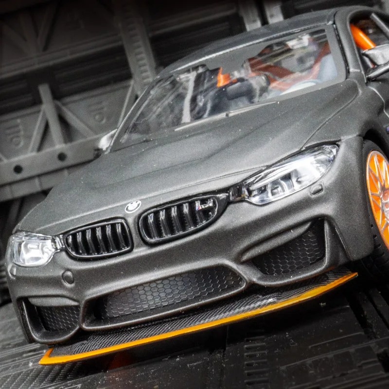 1:24 BMW M4 GTS Alloy Sports Car Model Diecast Metal Toy Vehicles Car Model High Simulation Collection Childrens Toy Gift