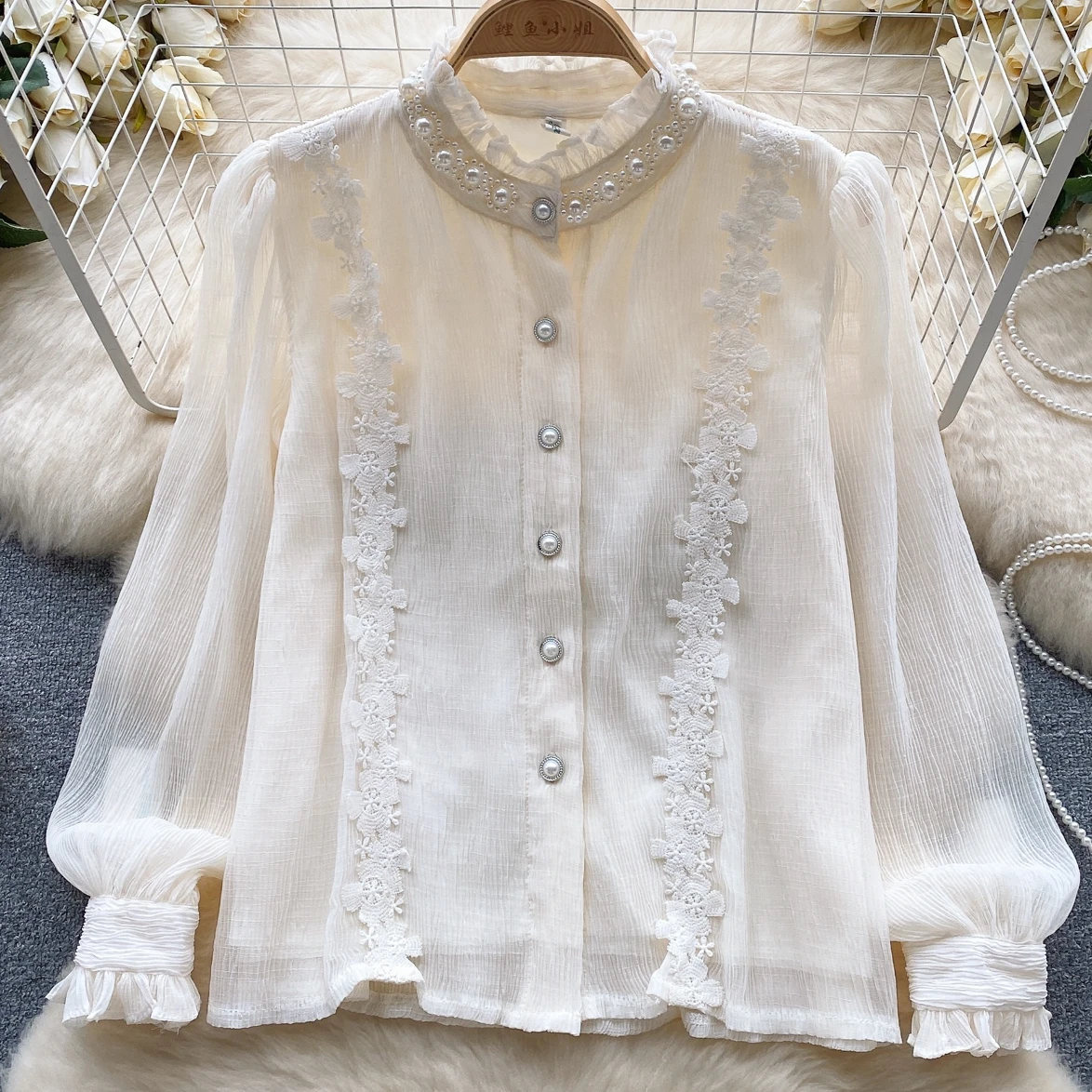 Light Luxury Retro Beaded Style Long Sleeved Shirt for Women Autumn Lace Hollow Out Loose and Slim Top Trend 2023 Autumn