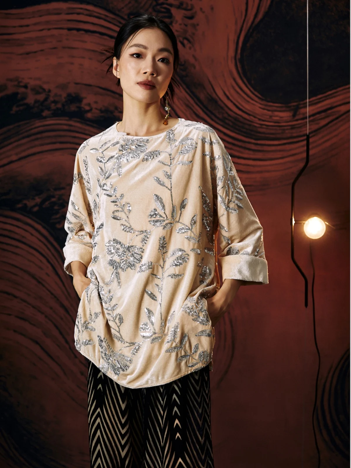 haut-de-costume-tang-amincissant-ameliore-en-velours-brode-de-sequins-style-retro-boutonne-taille-s-costume-traditionnel-chinois