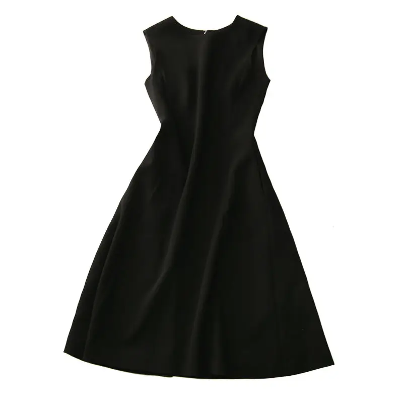 2024 Summer Classic Retro Standing Cut Slim Fit Small Black Skirt Small White Skirt Sleeveless Style Acetic Acid Dress