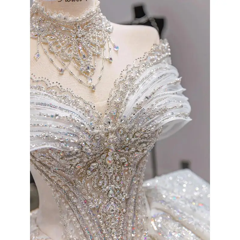 ที่กําหนดเองหรูหราดูไบ Sweetheart ชุดแต่งงาน 2025 เจ้าหญิง Sparkly Appliques ชุดเจ้าสาวความยาวชั้น Vestidos De Novia