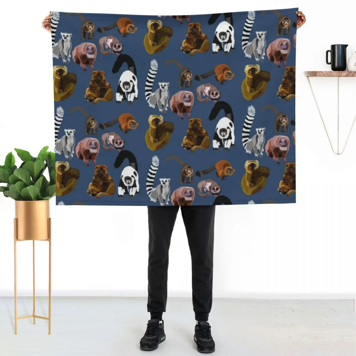 Mixed Lemur Species Ring Tail, Black and White Ruff, Red Ruff Lemur Throw Blanket Durable Warm Blanket for Daily Home Use