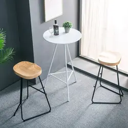 Mesa y silla de hierro comercial simple y moderna, combinación de pie alto, barra redonda, hogar, balcón, ocio del norte de Europa