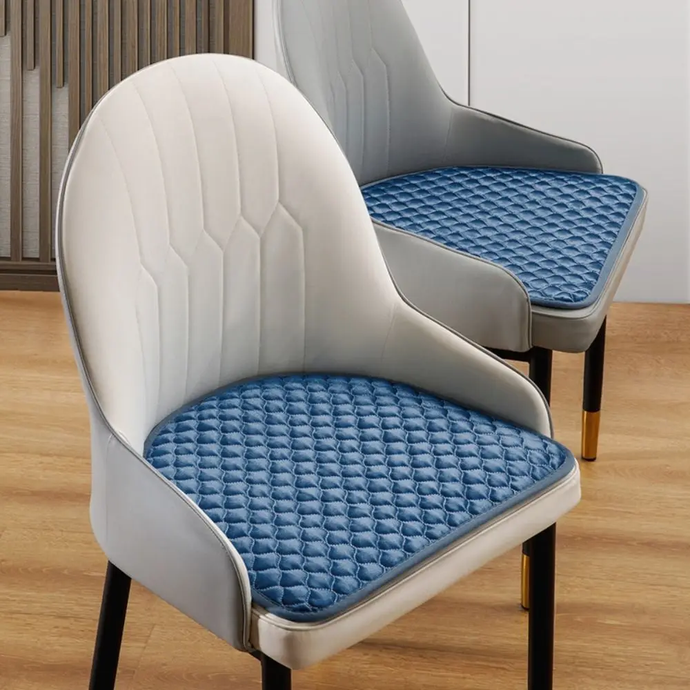 

44x41cm Curved Dining Chair Cushion Soft Thickened Semi-circular Chair Pad Anti-dirty Non-Slip Winter Student Cushion