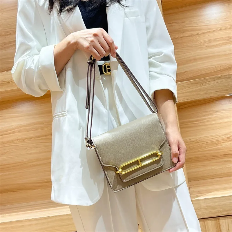 

New Pig Nose Bag Crossbody Bag Explosive Tofu Bag Exquisite and Versatile Underarm Bag