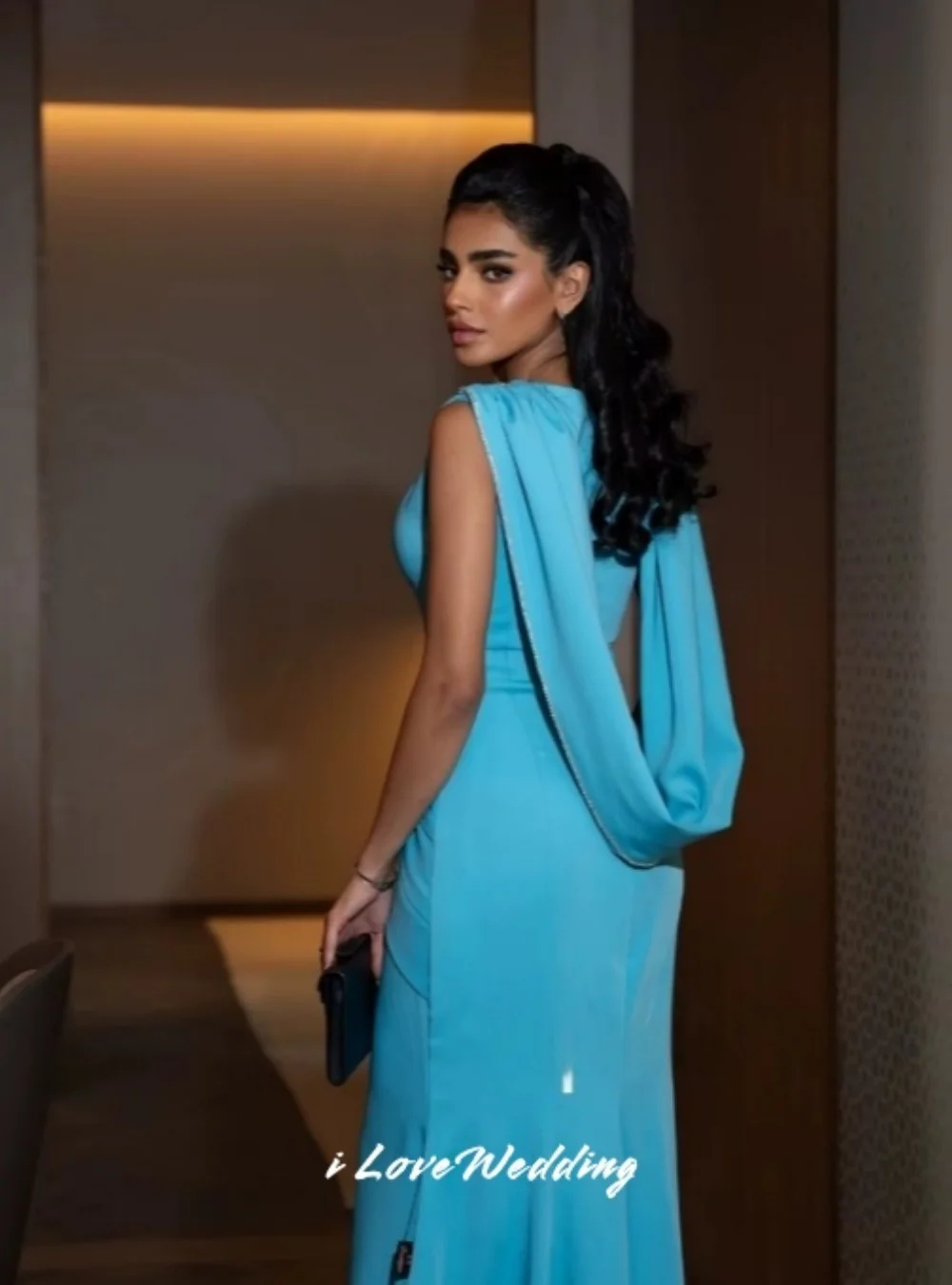 Blue V-Neck Evening Dresses 2025 Satin Sleeveless Pleated Mermaid Backless Classic Floor-Length Wedding Party Dresses Customized