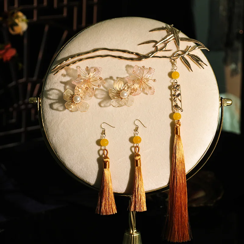 جديد الصينية نخب دعوى غطاء الرأس الزفاف الزفاف Xiuhe الملابس إكسسوارات الشعر بسيط شيونغسام العتيقة مشبك شعر المرأة الجديدة