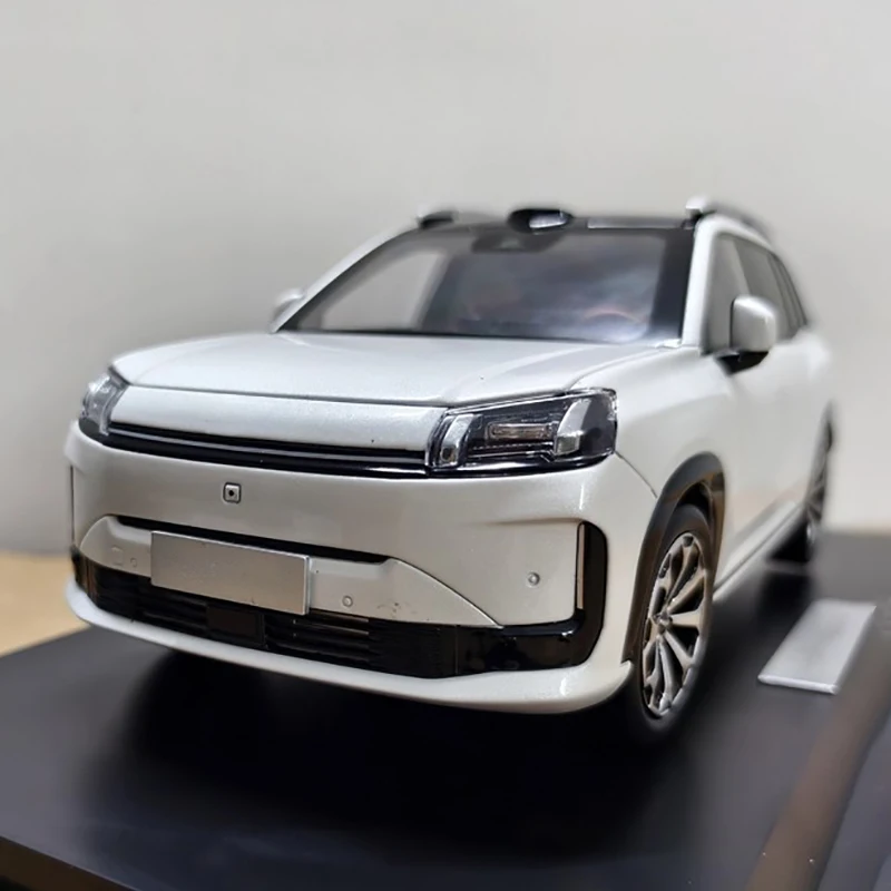 

Оригинальный для второго поколения Tyrannosaurus Rex, новый энергетический внедорожник 1:18, коллекция моделей легкосплавных автомобилей и смотровой элемент