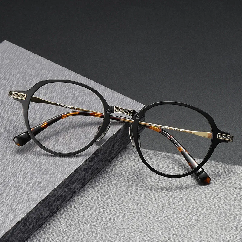 

Brand Design Handmade Retro Pure Titanium Myopia Glasses Frame Men Women Wide Oval Optical Eyeglasses Can Customize Prescription