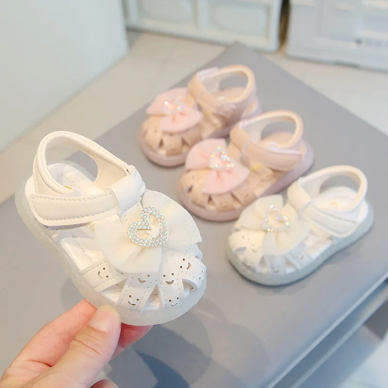 Baby Girls Princess Sandals Versatile Butterfly Simple Non-slip Korean PU Fashion Children First Walker Shoes for Party Wedding