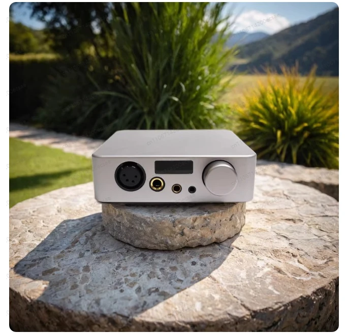 Best-selling fully balanced preamplifier portable desktop headphone amplifier