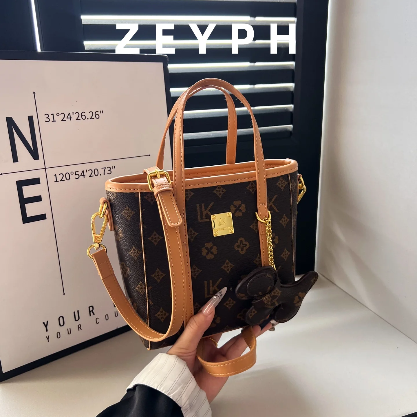 

Zeyph High-end fashion new large-capacity retro bucket bag, versatile shoulder bag, crossbody bag