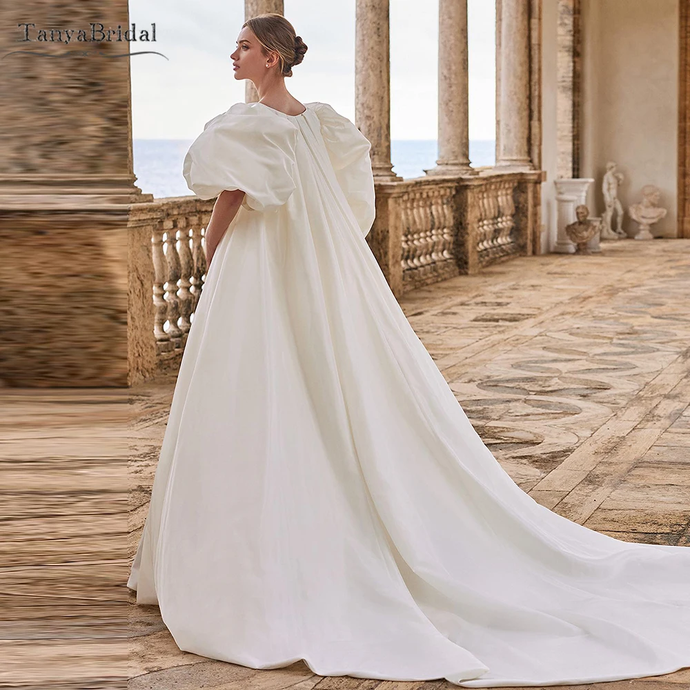 

Пышная атласная свадебная куртка с коротким рукавом, длинная накидка, простой элегантный свадебный наряд Chic DJ261