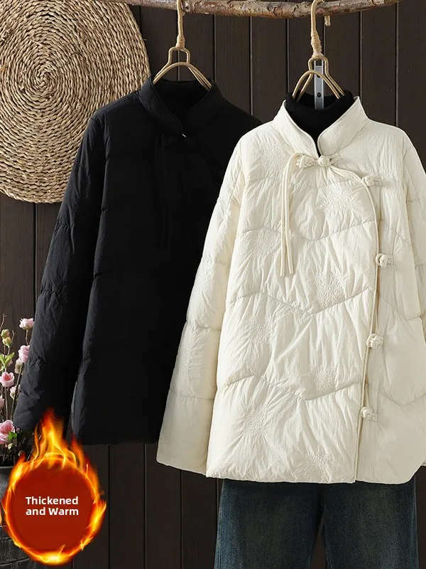 

Новый китайский женский хлопковый костюм Jaet, осенне-зимний теплый костюм с вышивкой вниз, чайный костюм с перьями, верхняя одежда, длинная све-стойка...