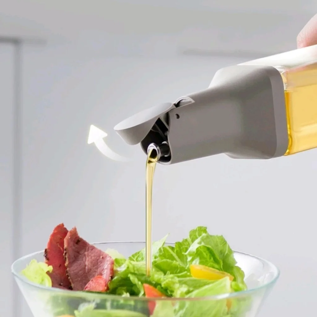 

Oil Bottle Automatic Opening And Closing Leak-Proof Household Kitchen Seasoning Condiment Bottle Glass Oil Bottle Kitchen Tools