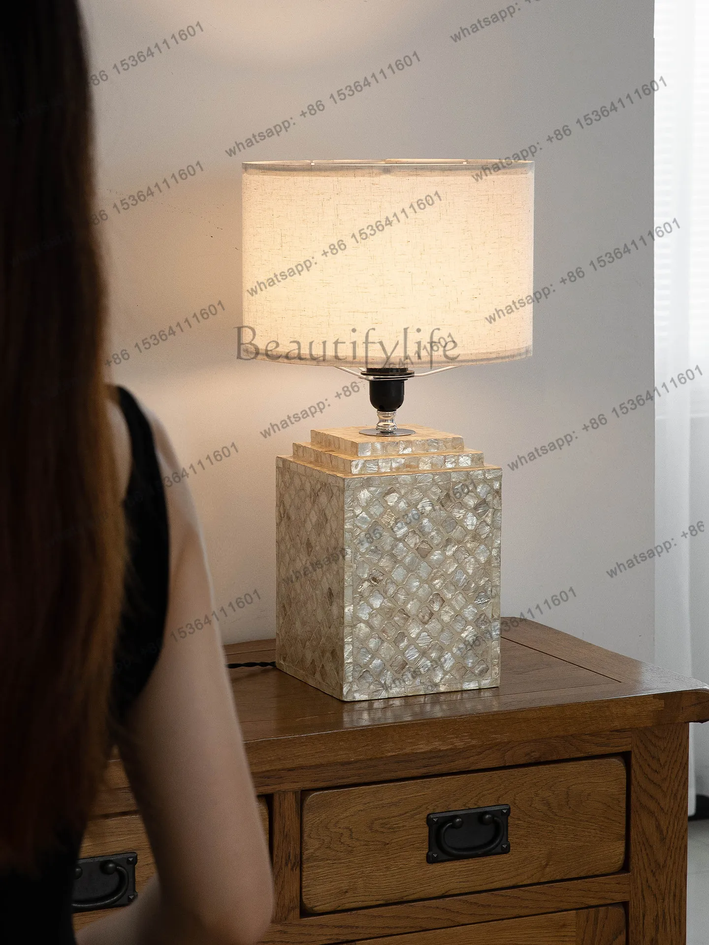 Creative natural shell luminous high-end living room bedroom light luxury retro decorative ornament