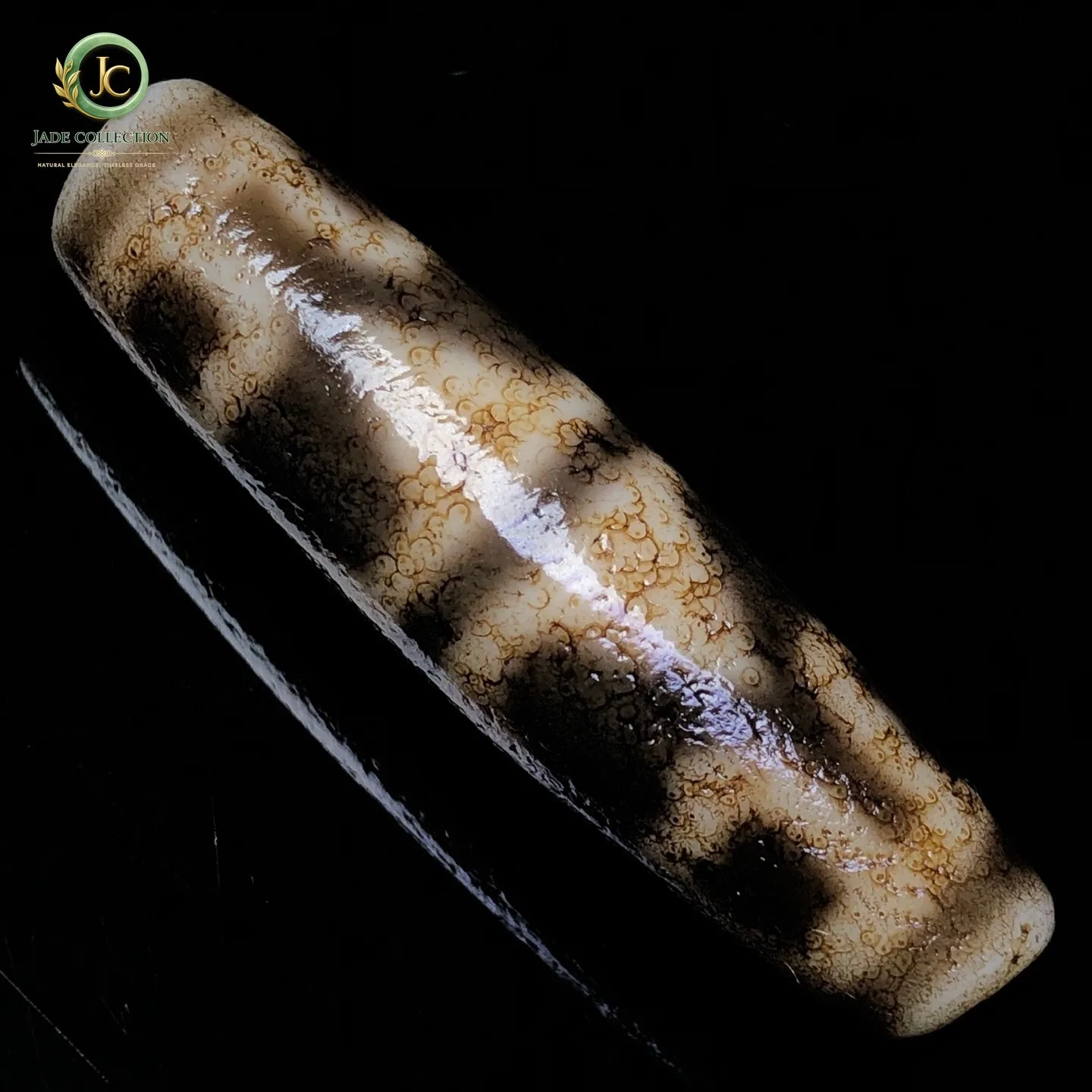 Rare Tibetan Agate Tiger Tooth Lotu Petal Dzi Bead Amulet Necklace Pendant G1010