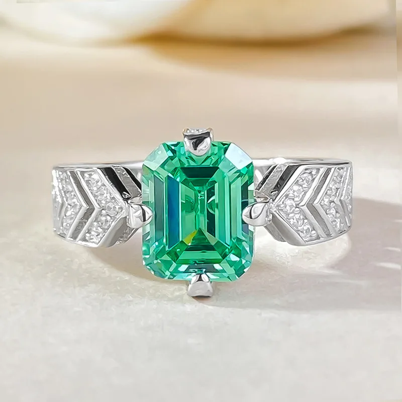 

Longlong Gold European and American New 925 Silver Inlaid 7 * 9 Tourmaline Green Ring Instagram Foreign Trade Instagram