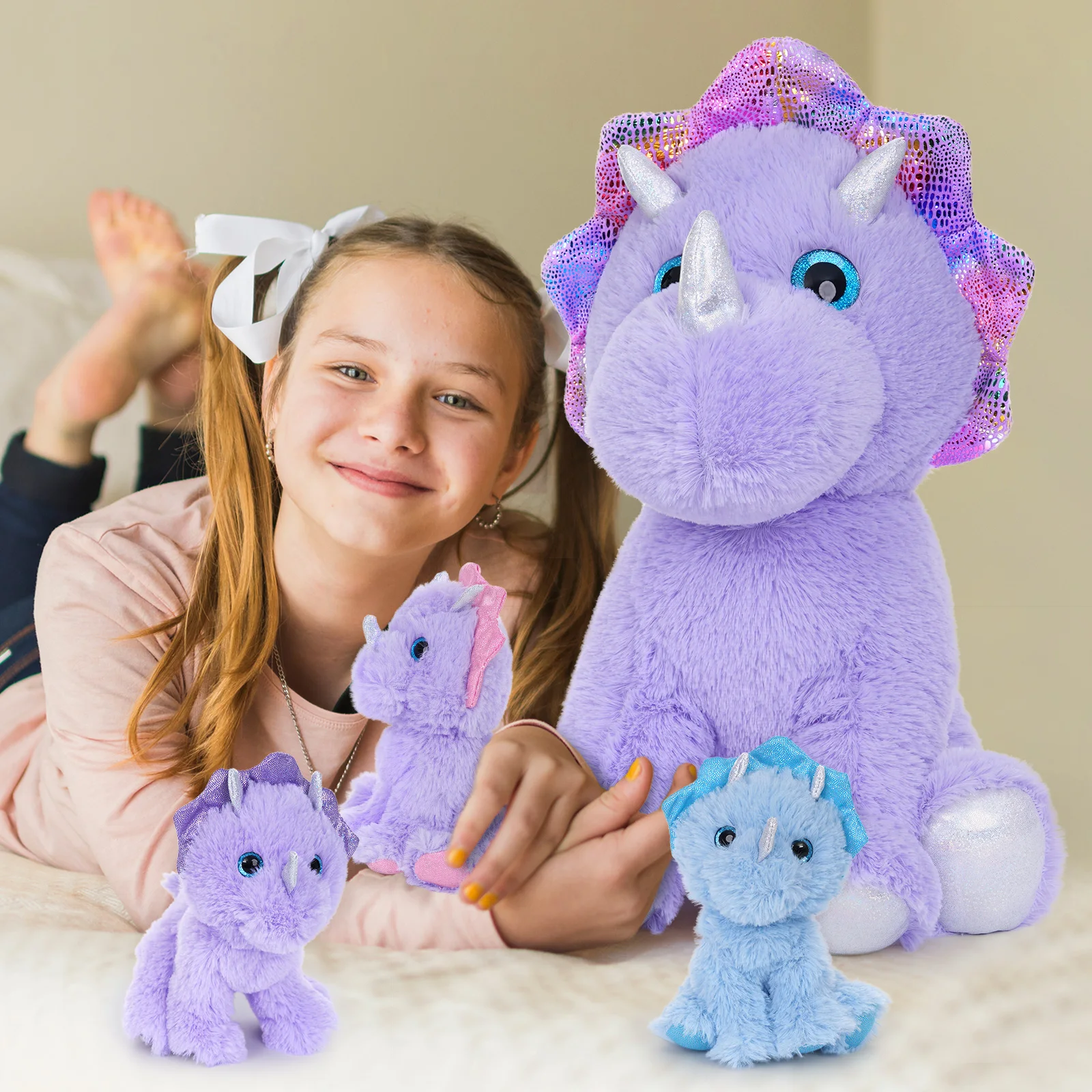 MaoGoLan Triceratops Animal en peluche, 21 pouces, maman dinosaure violet avec 3 bébés, ensemble de jouets d'oreiller en peluche dinosaure géant
