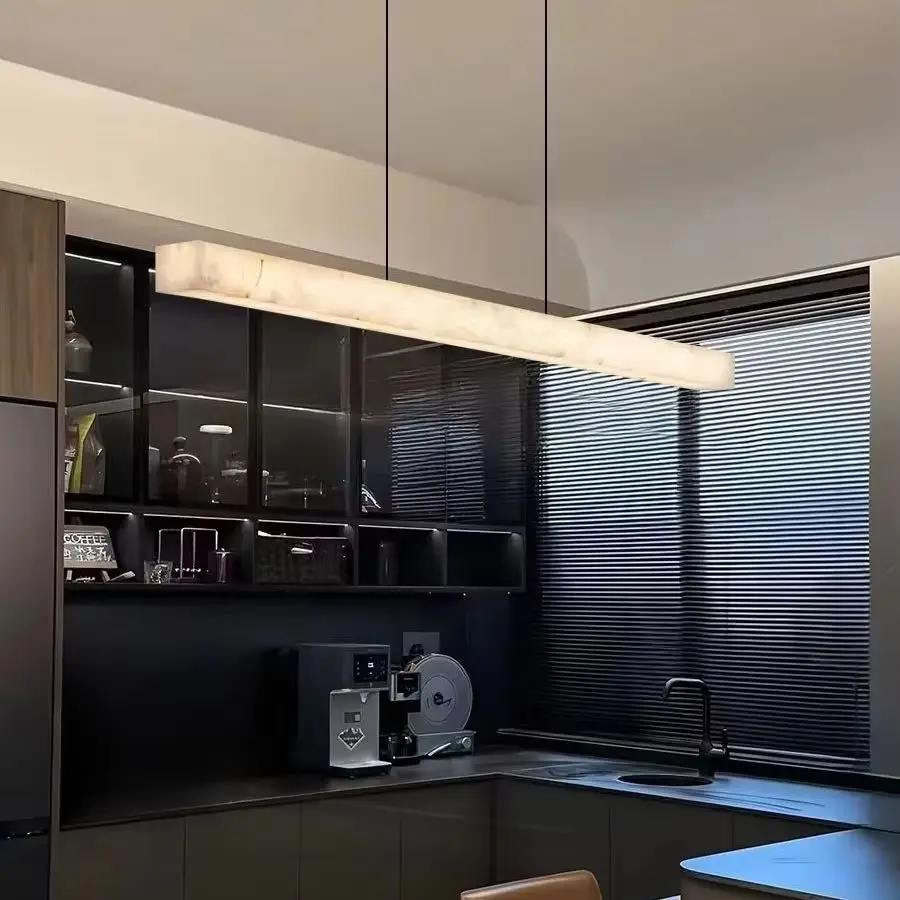 Włoski minimalistyczny żyrandol do restauracji 2026, lekki luksus, wzór chmurkowego kamienia, ekskluzywny stół do jadalni, stół do herbaciarni, stół na wyspę, model One-C — 2