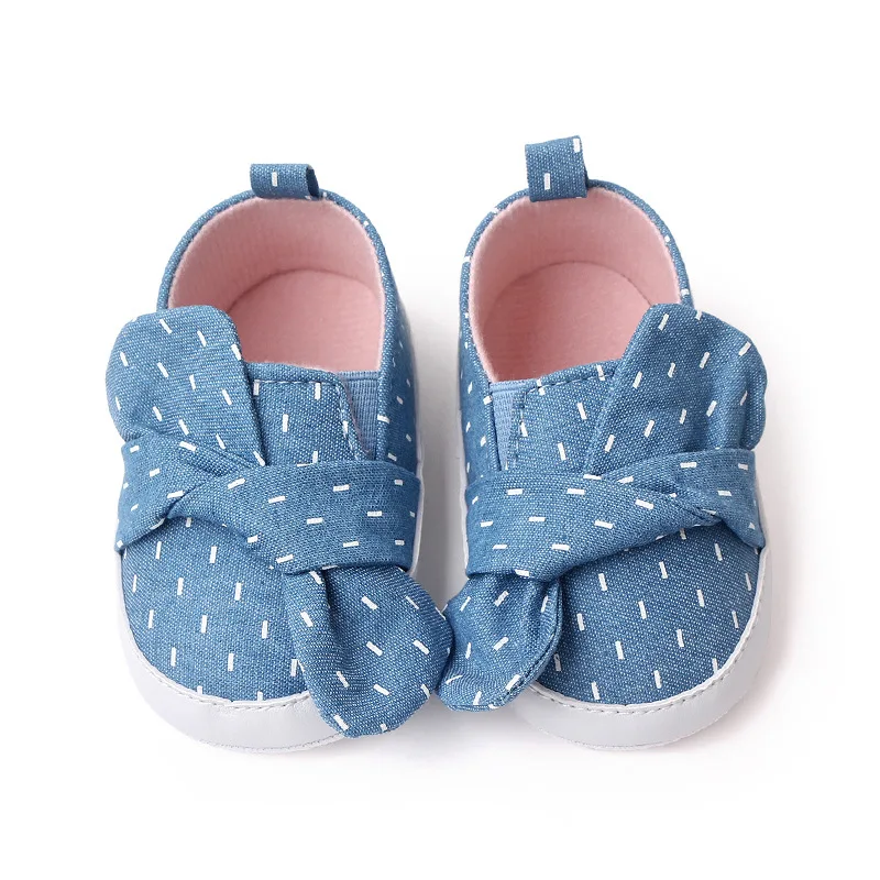 Sepatu Bayi Musim Semi Musim Panas Sepatu Balita Bayi Kasual Simpul Kupu-kupu Stroberi Lucu Sol Lembut Alas Kaki Bayi Pertama Berjalan Kaki Antiselip